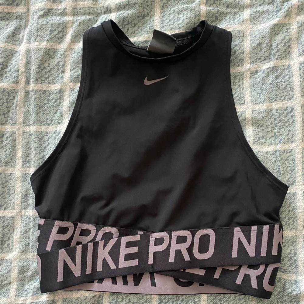 Nike Pro Sports Bra Tank